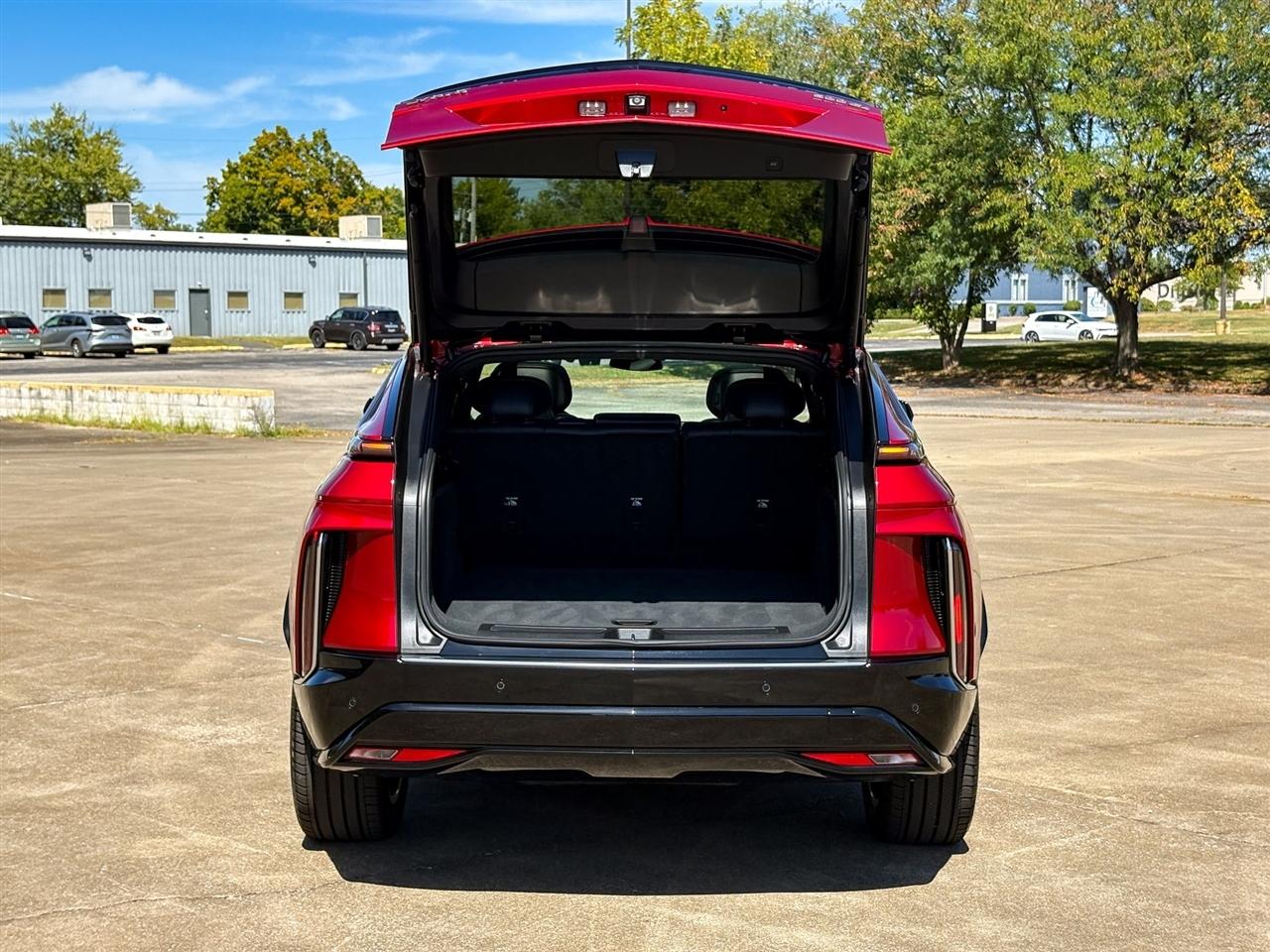 Cadillac Lyriq  2024