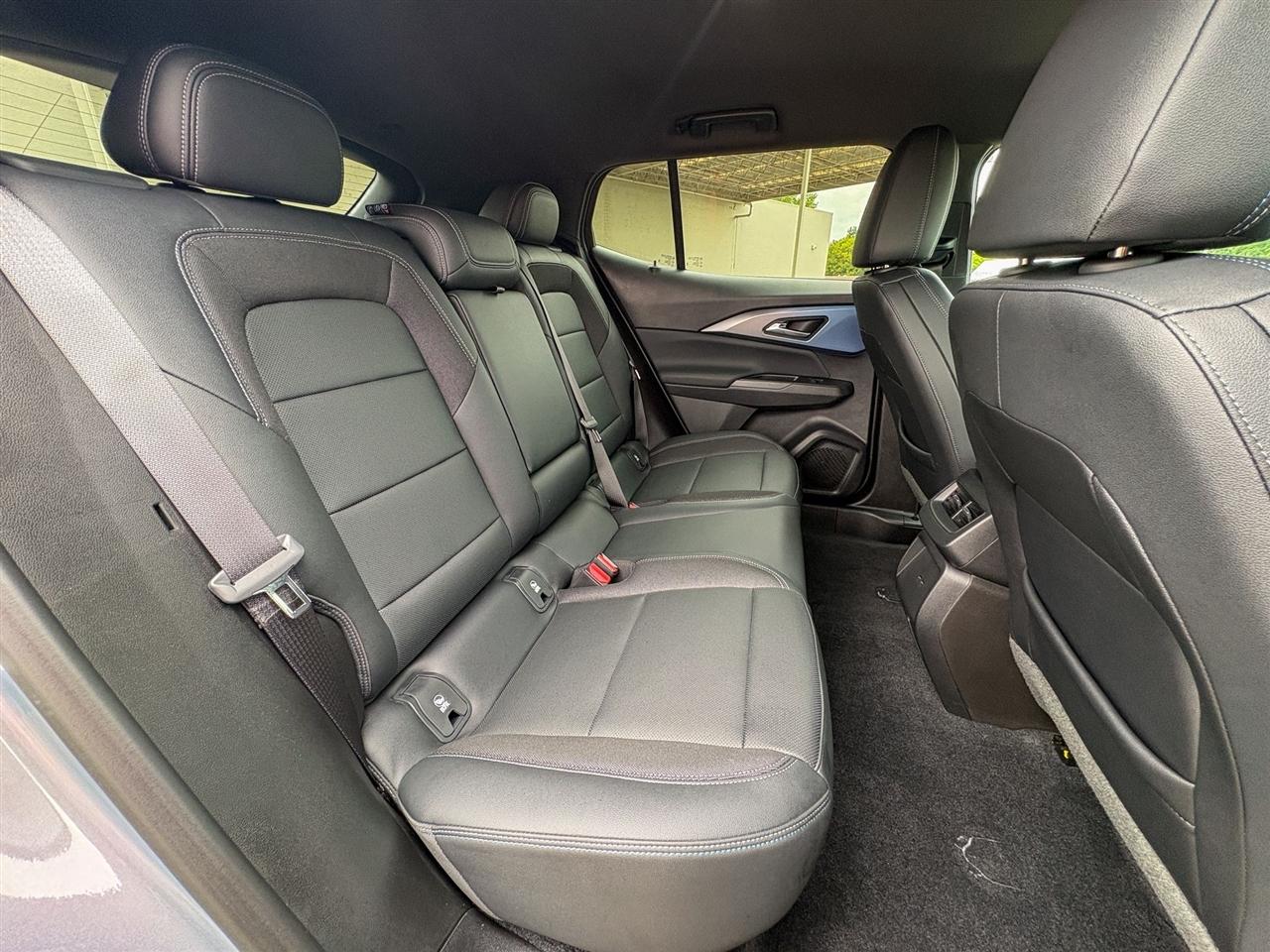 Chevrolet Equinox EV  2024