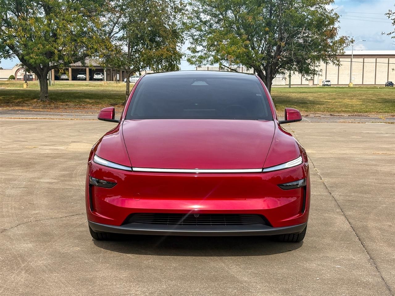 Tesla Model Y  2026
