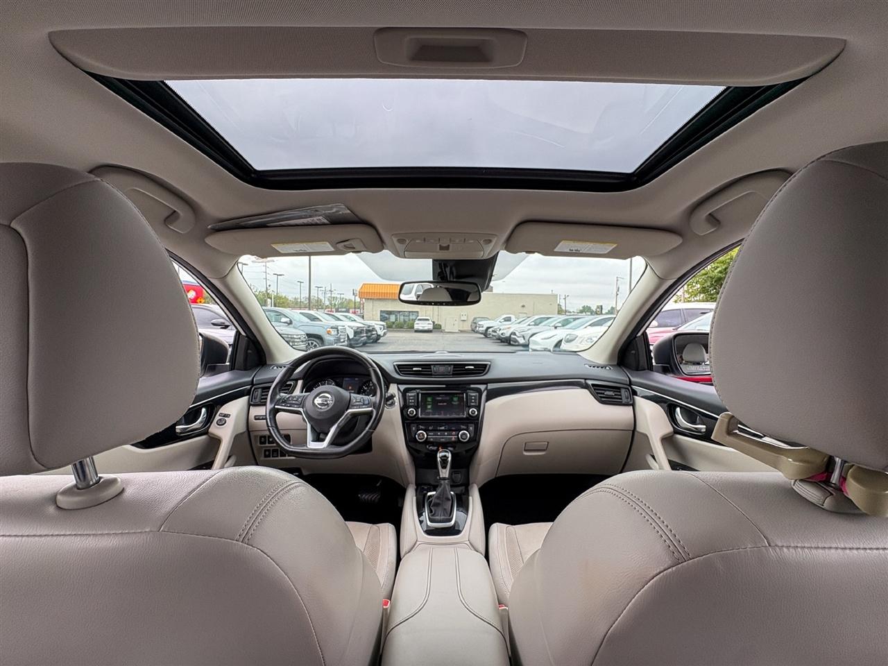 Nissan Rogue Sport  2019