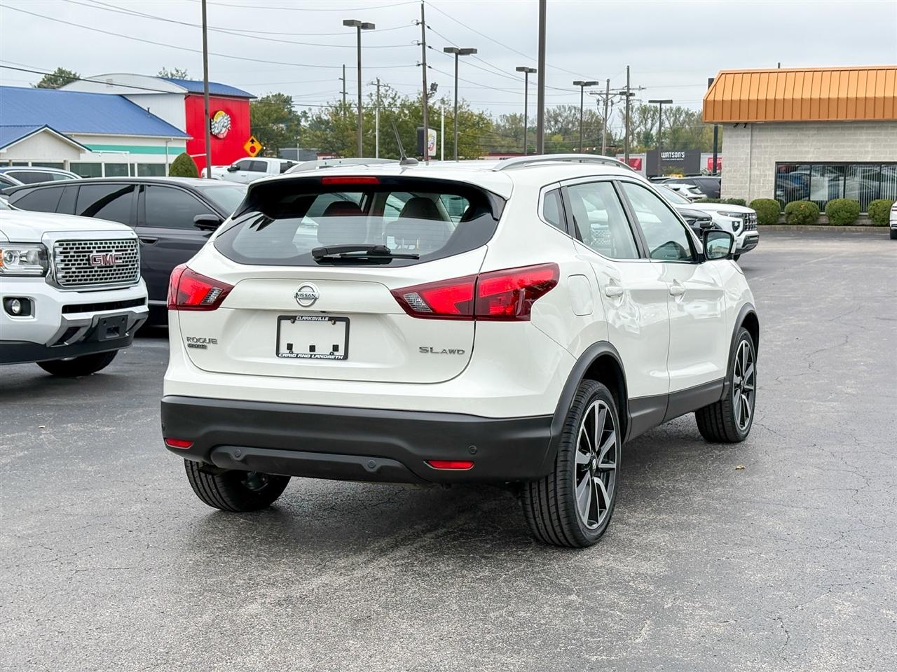 Nissan Rogue Sport  2019