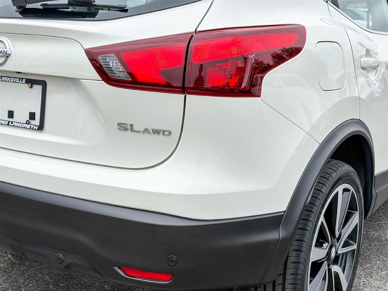 Nissan Rogue Sport  2019