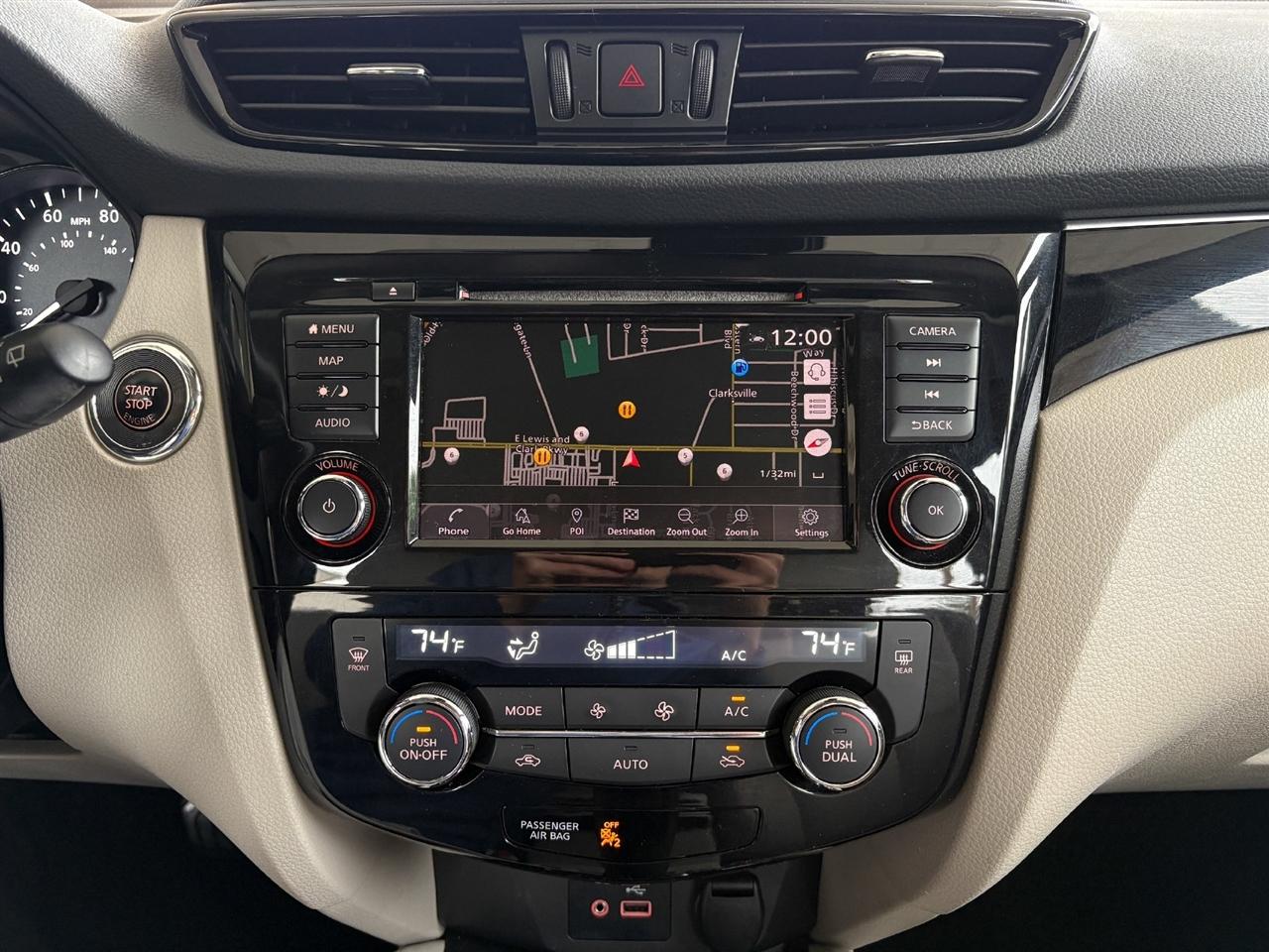 Nissan Rogue Sport  2019