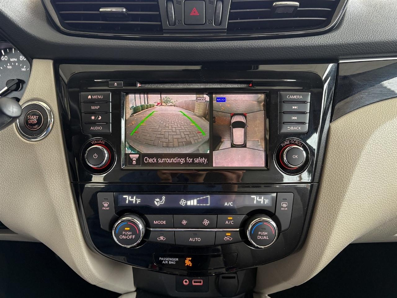 Nissan Rogue Sport  2019