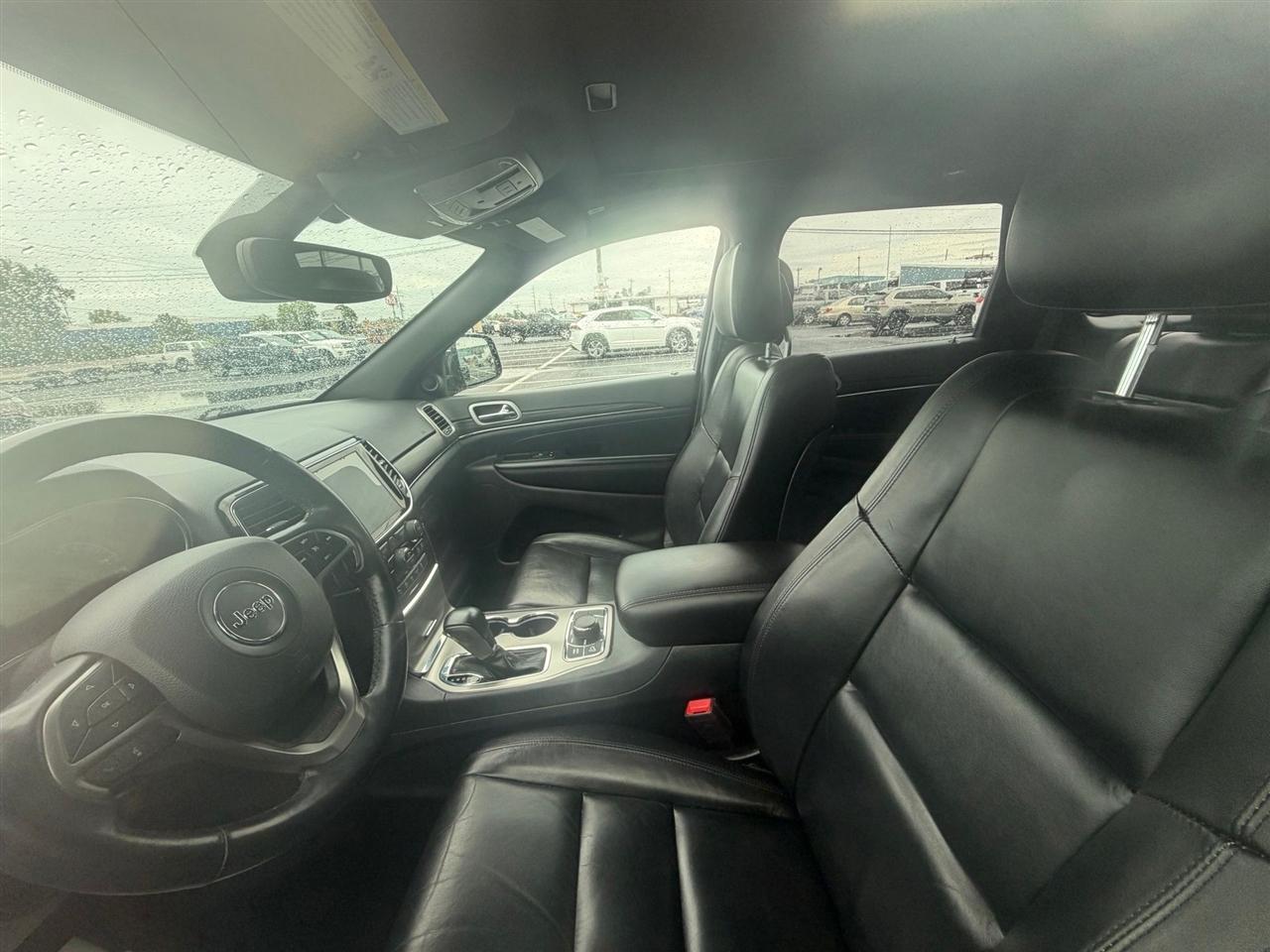 Jeep Grand Cherokee  2021
