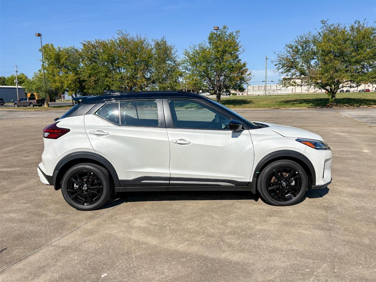 Nissan Kicks  2024