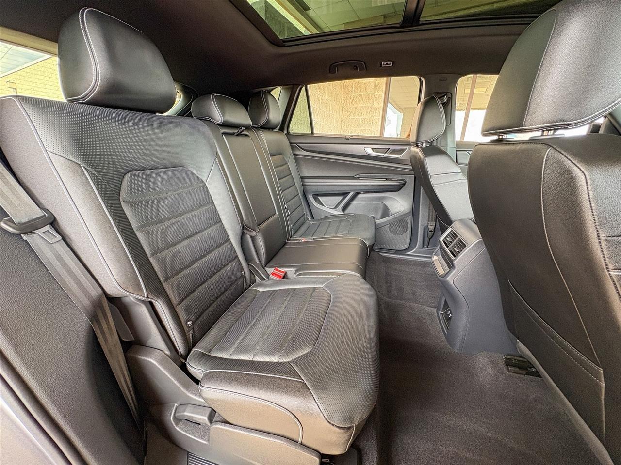 Volkswagen Atlas Cross Sport  2025