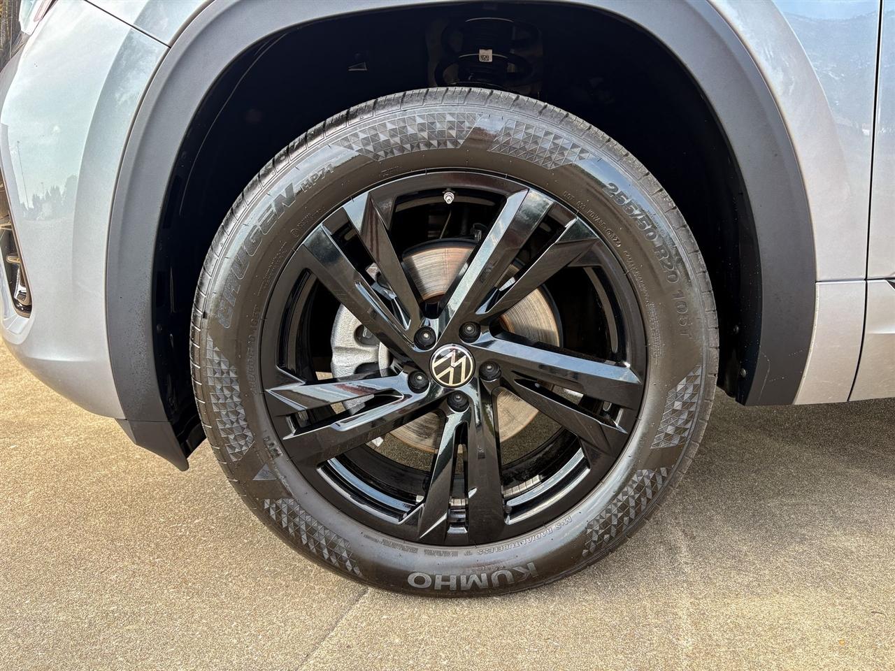 Volkswagen Atlas Cross Sport  2025