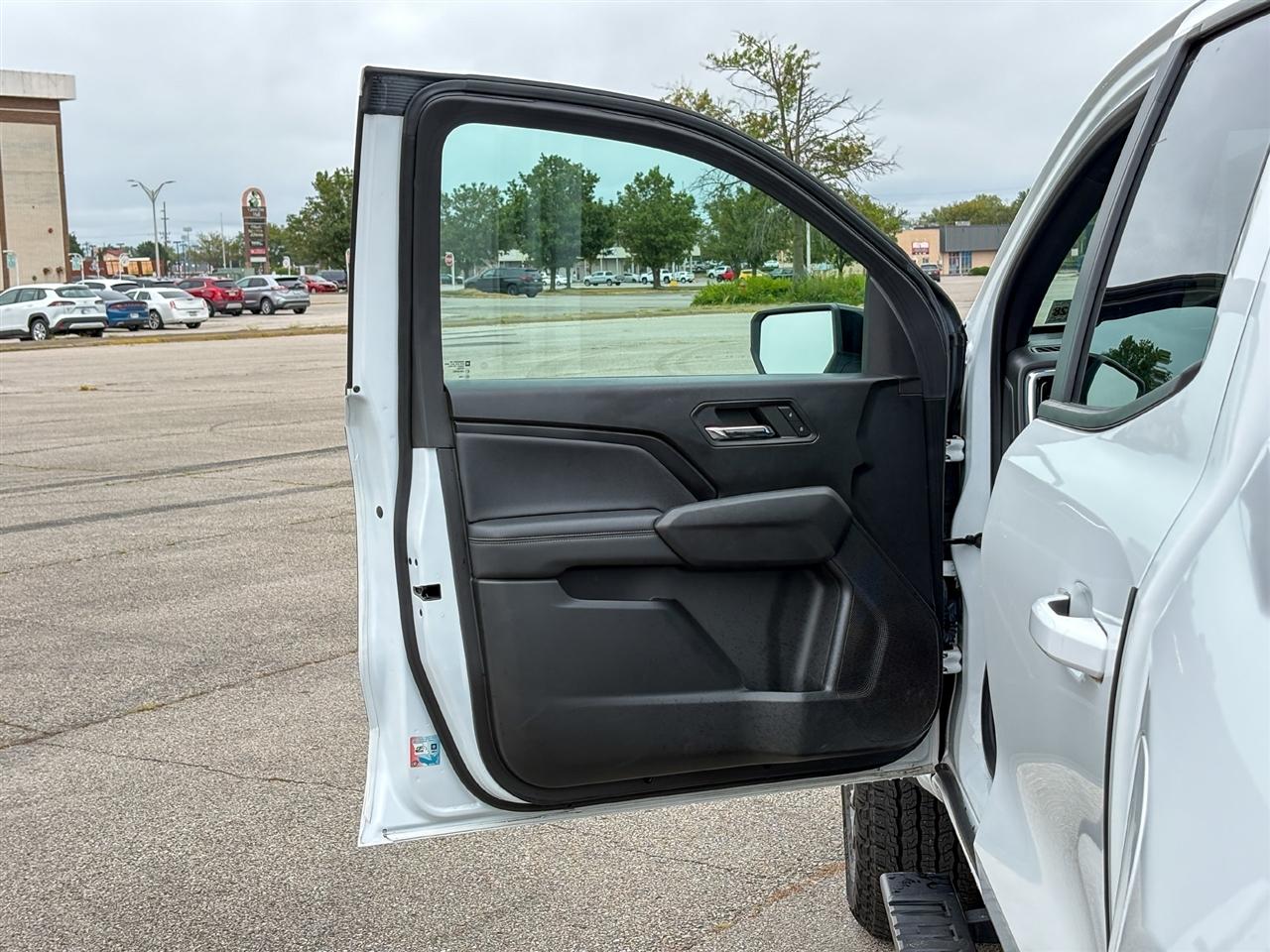 GMC Canyon  2023