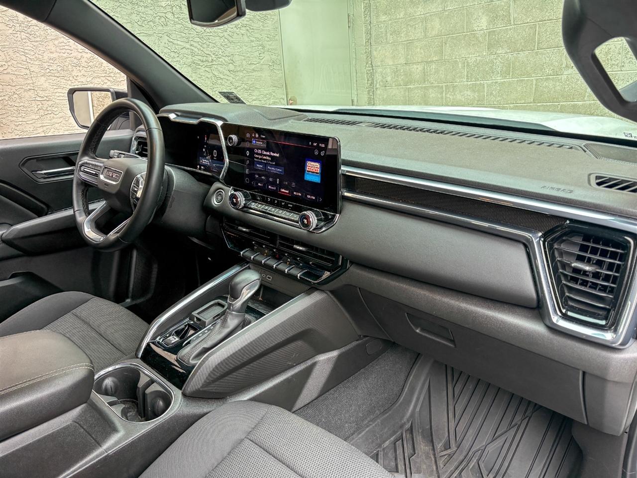 GMC Canyon  2023