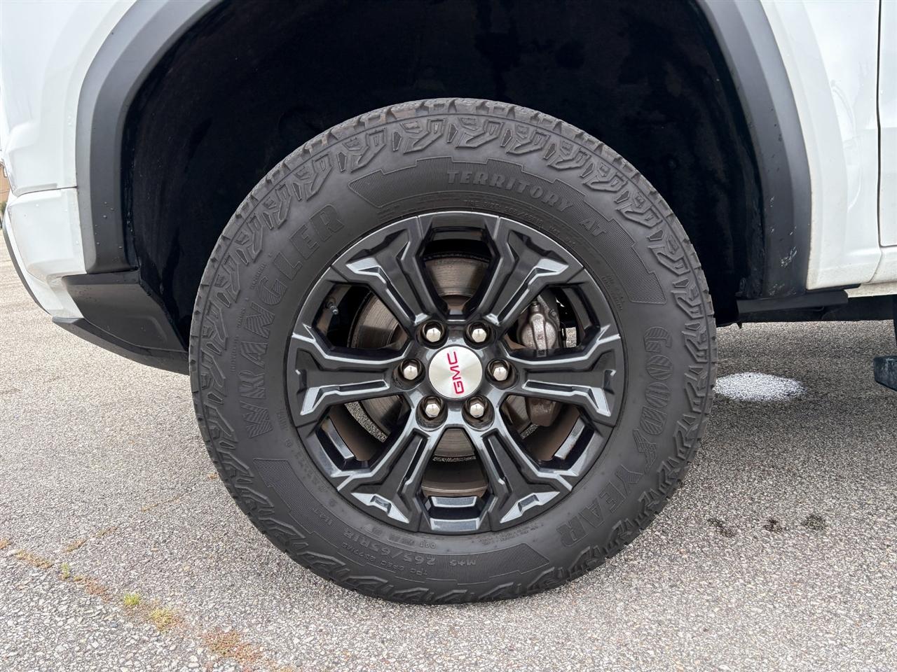 GMC Canyon  2023