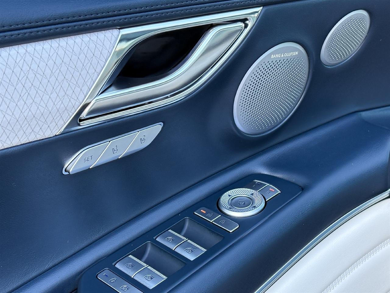 Genesis GV80 3.5T Prestige AWD 2025