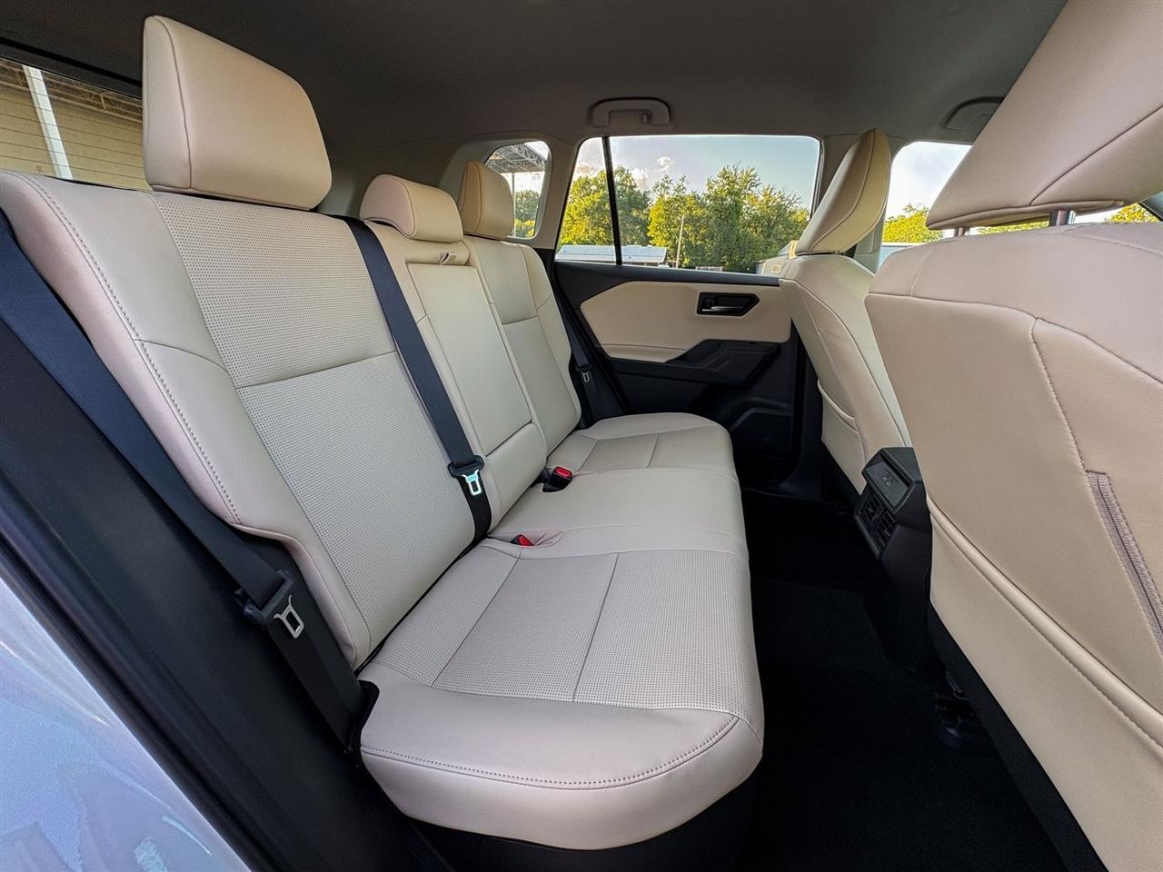 Toyota RAV4  2026