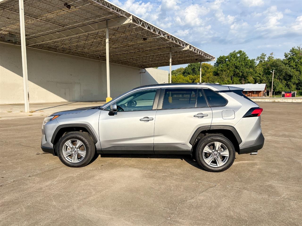 Toyota RAV4  2022