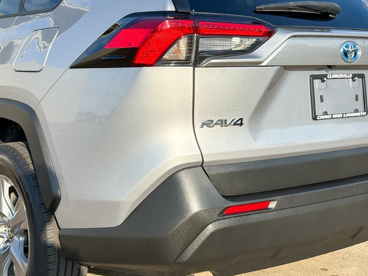 Toyota RAV4  2022