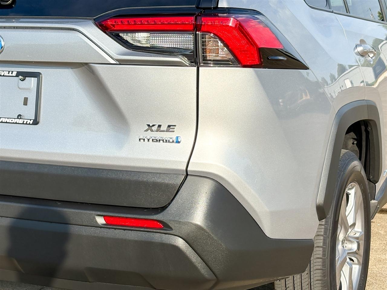 Toyota RAV4  2022