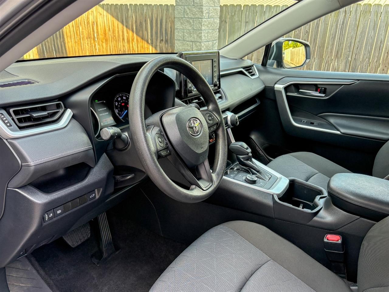 Toyota RAV4  2022