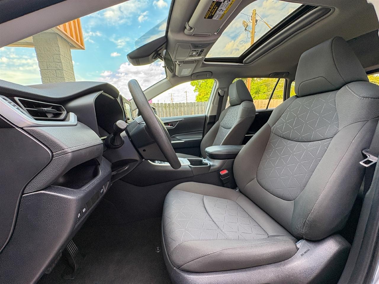 Toyota RAV4  2022
