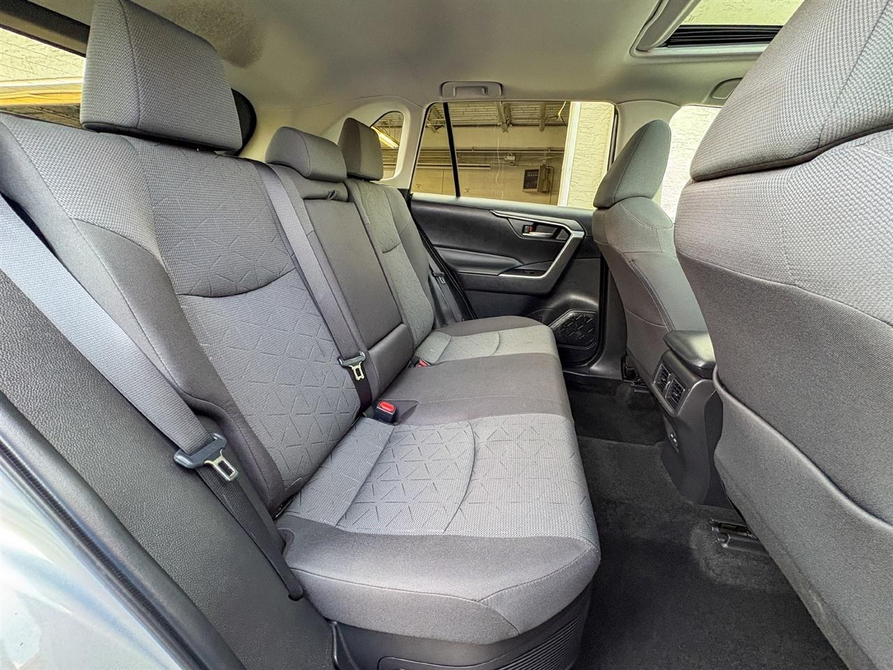 Toyota RAV4  2022