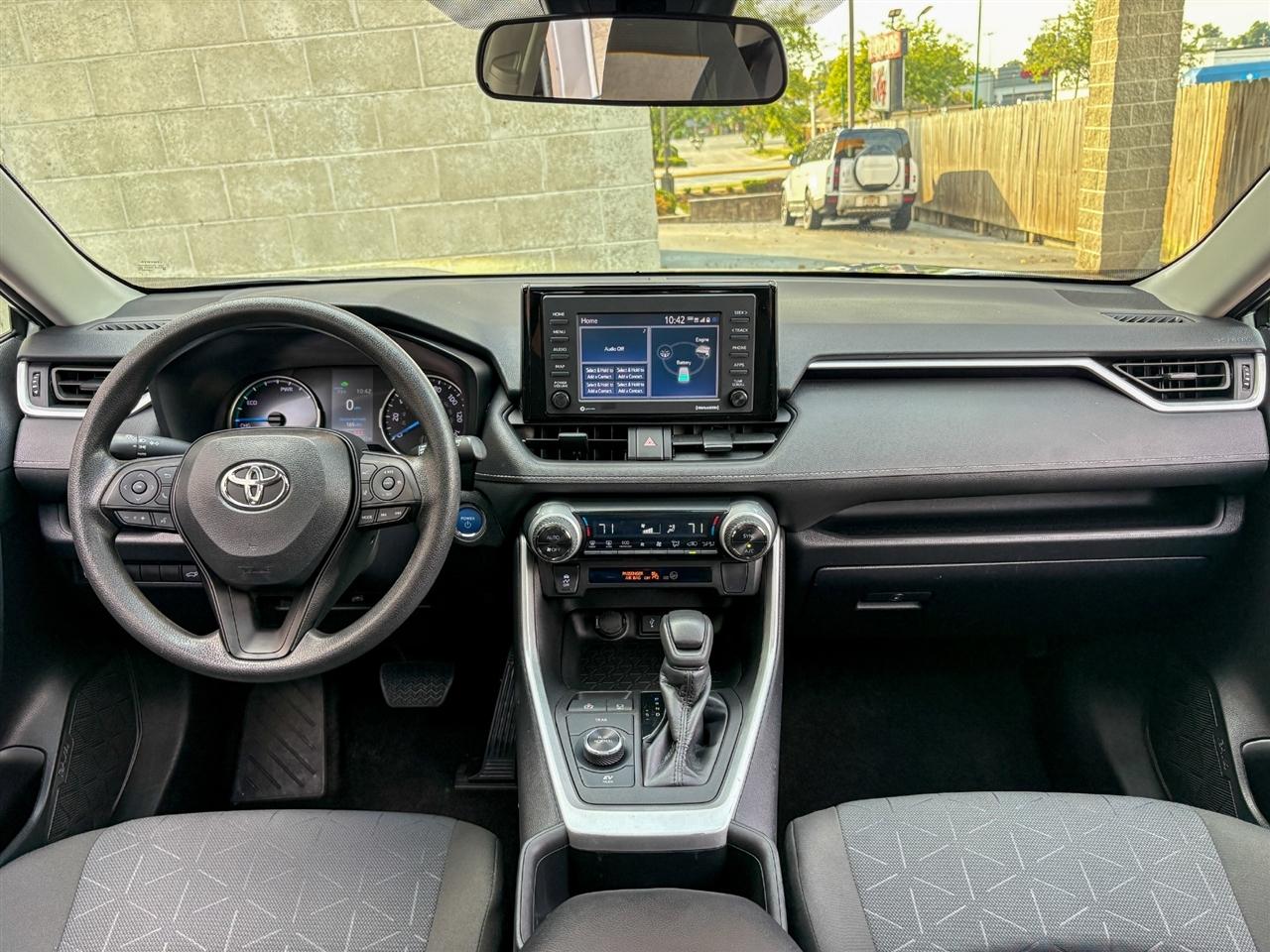 Toyota RAV4  2022