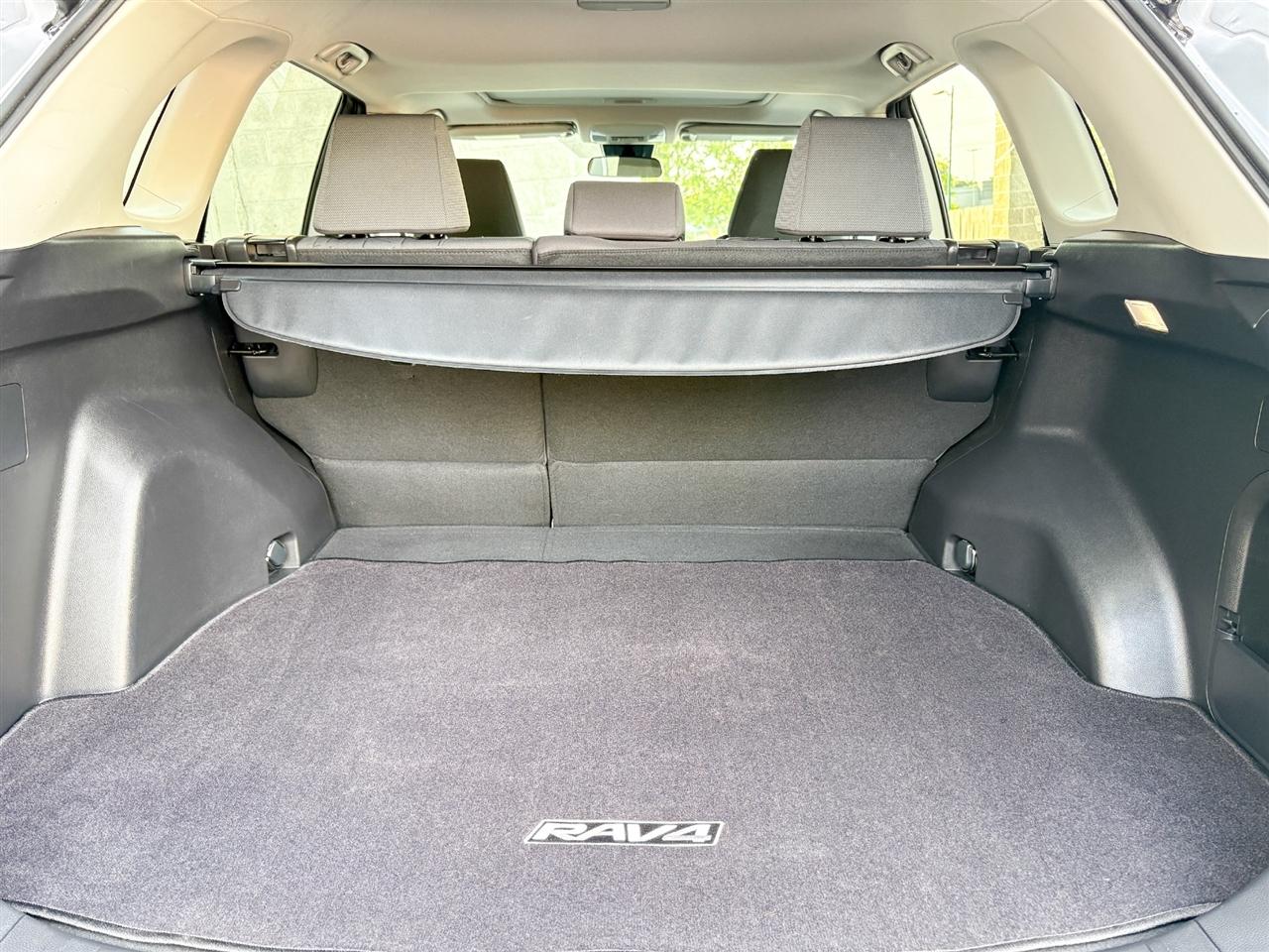Toyota RAV4  2022