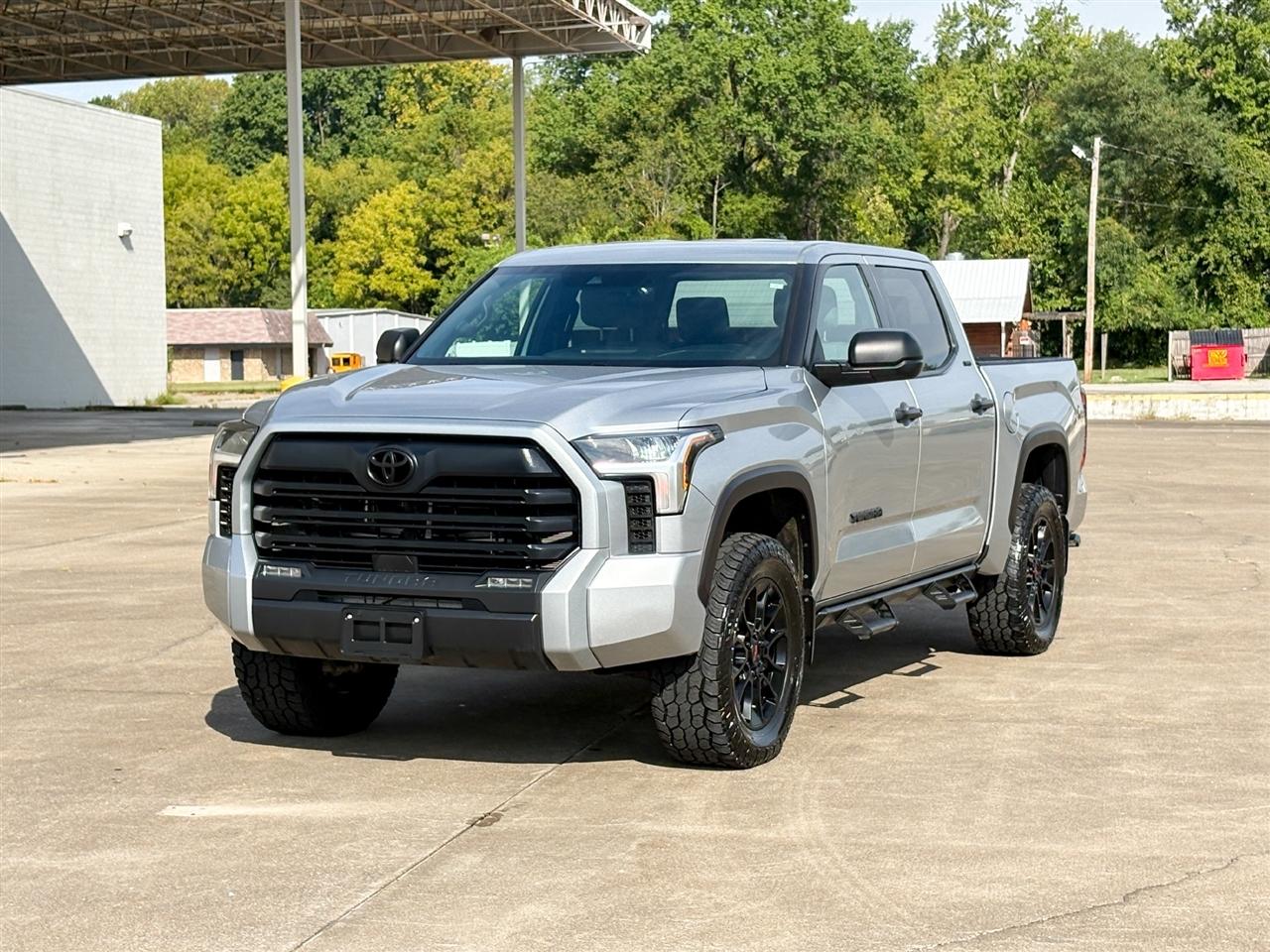 Toyota Tundra  2025