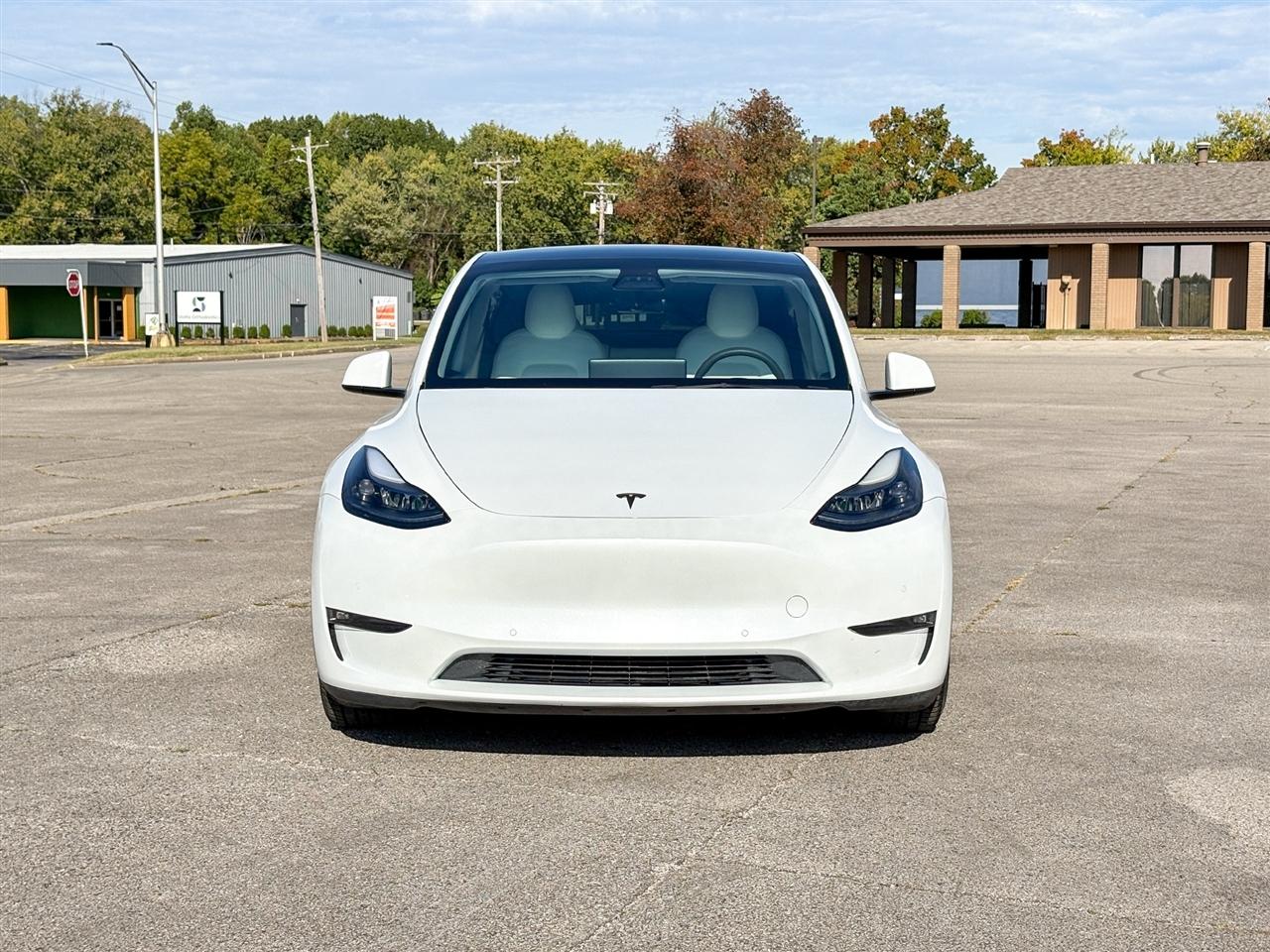 Tesla Model Y  2022
