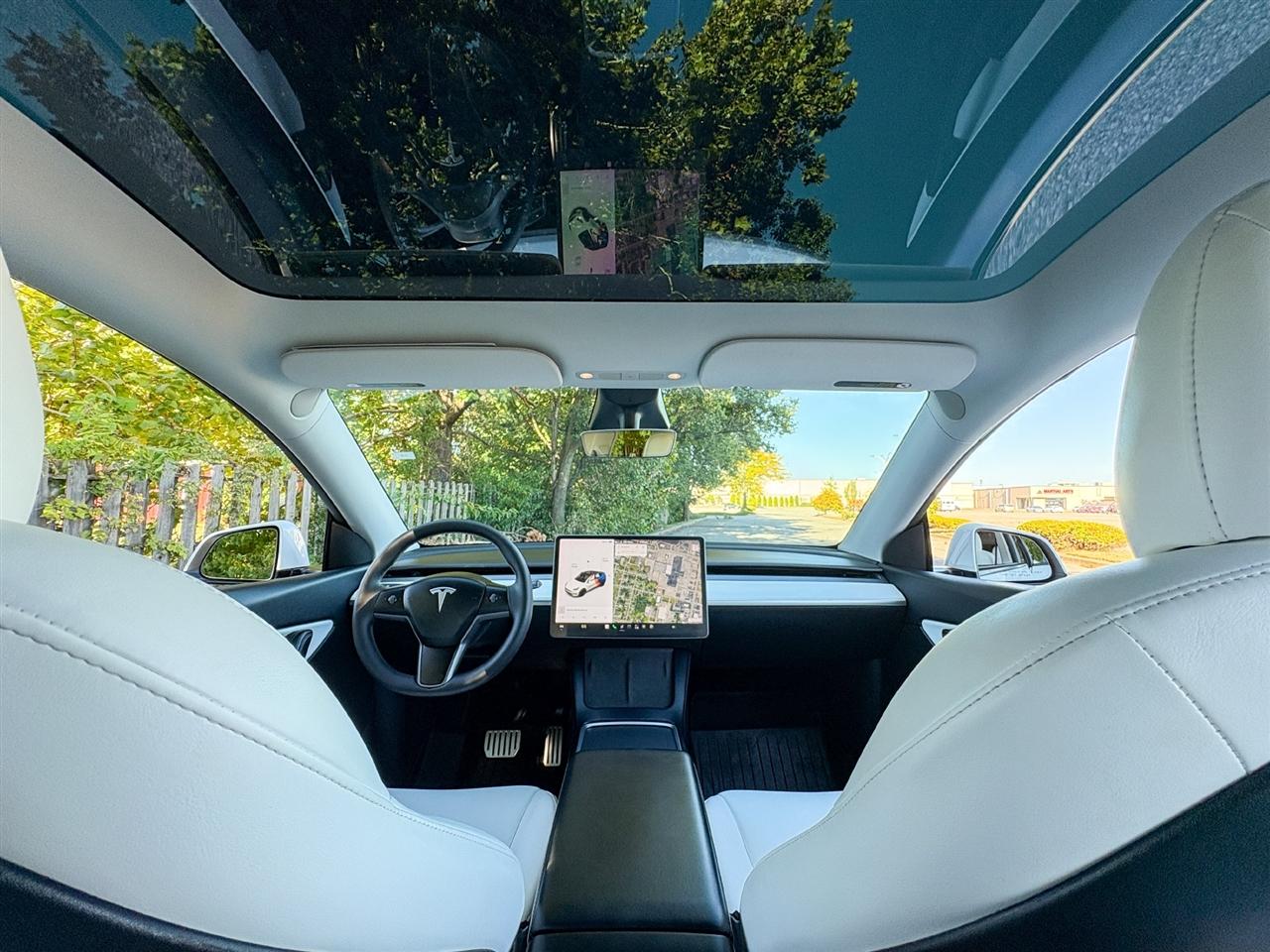 Tesla Model Y  2022