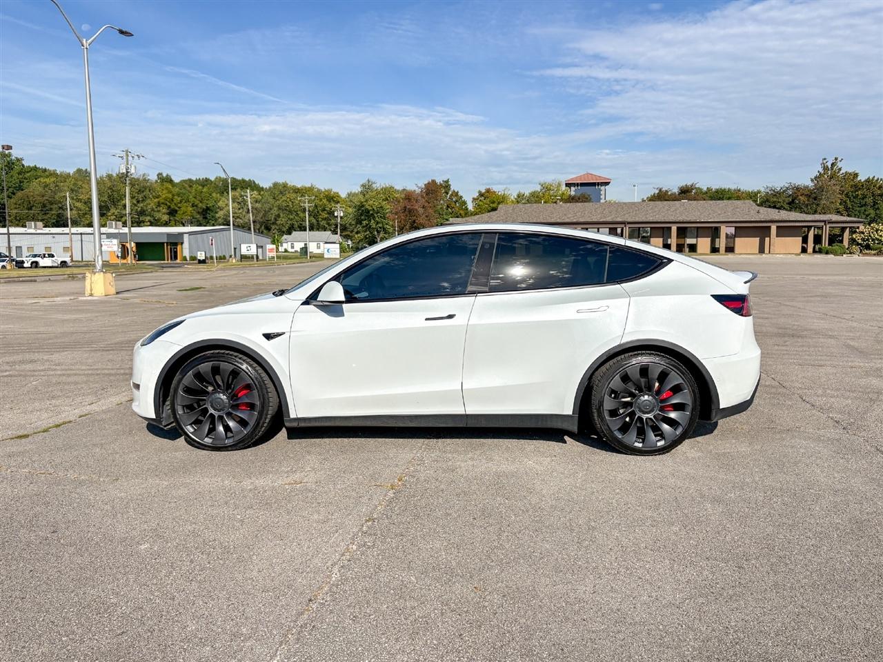Tesla Model Y  2022