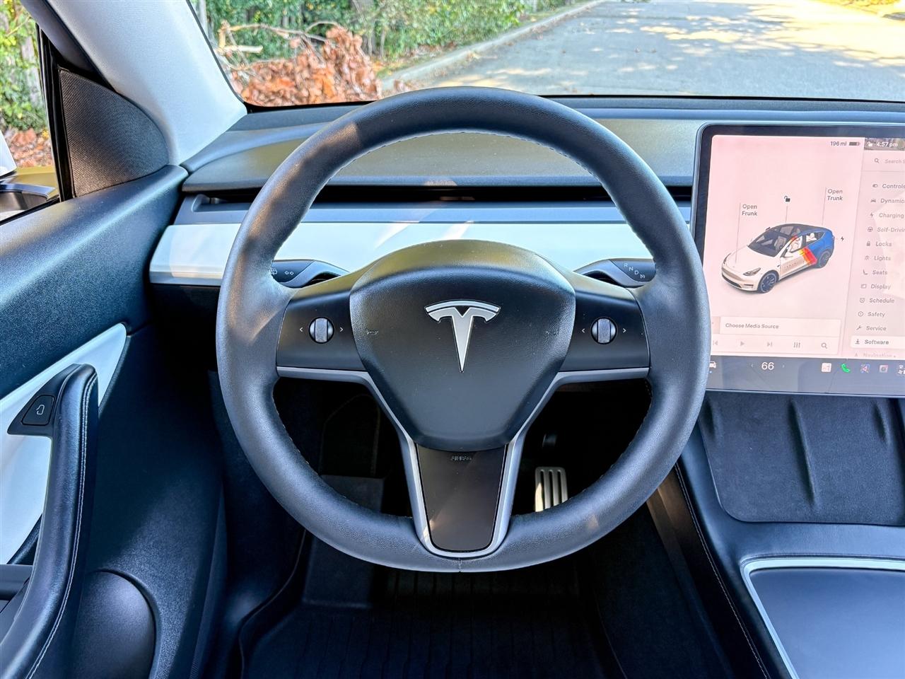 Tesla Model Y  2022