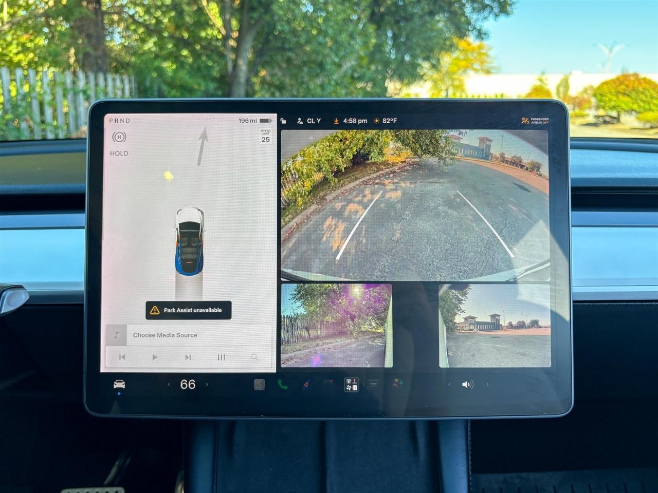 Tesla Model Y  2022