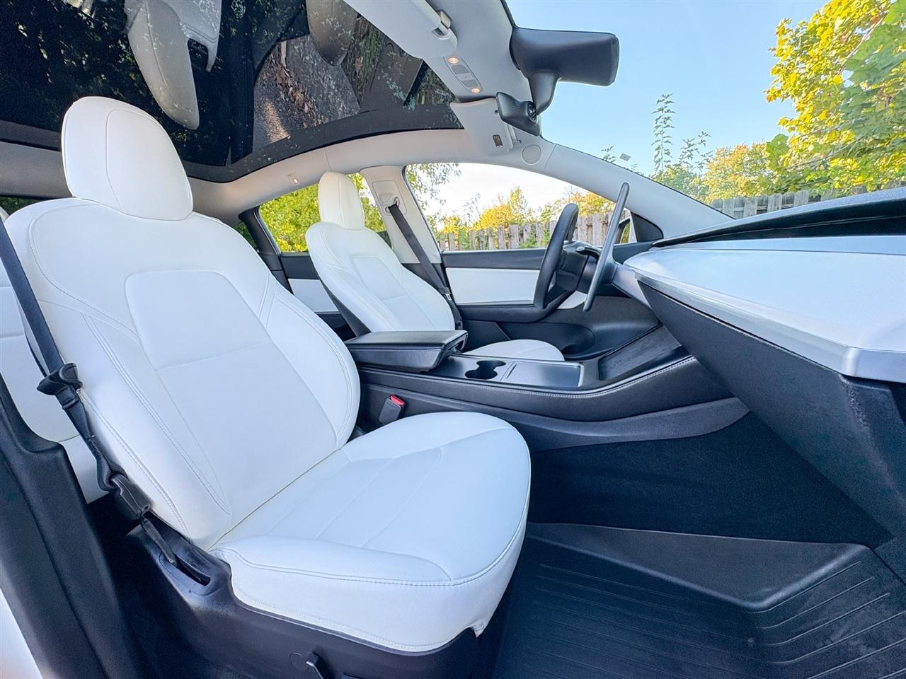 Tesla Model Y  2022