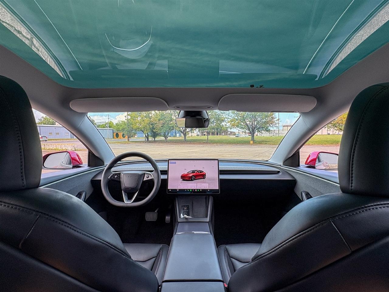 Tesla Model 3  2025