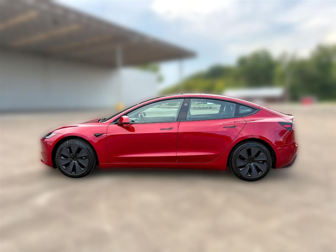 Tesla Model 3  2025