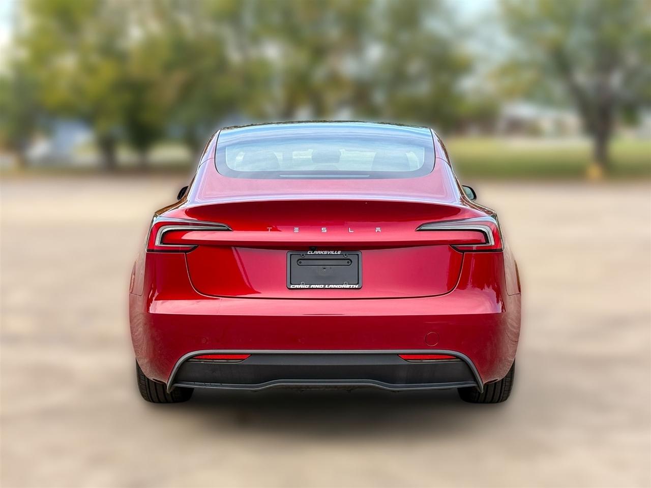 Tesla Model 3  2025