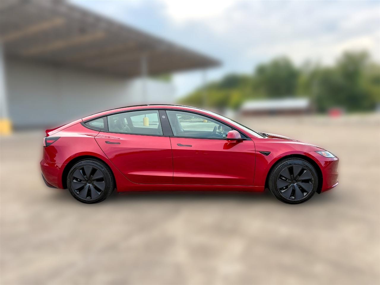 Tesla Model 3  2025