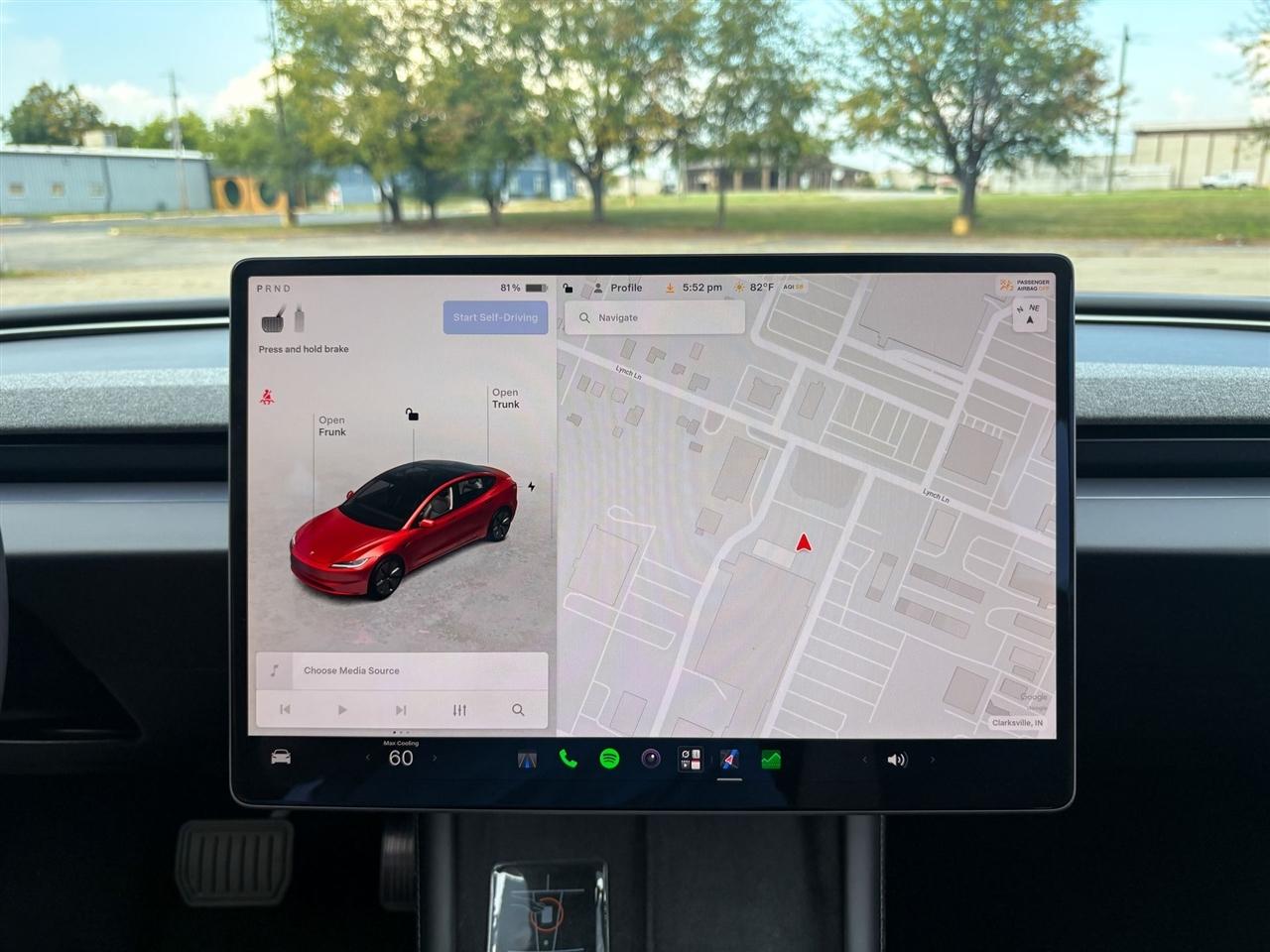Tesla Model 3  2025