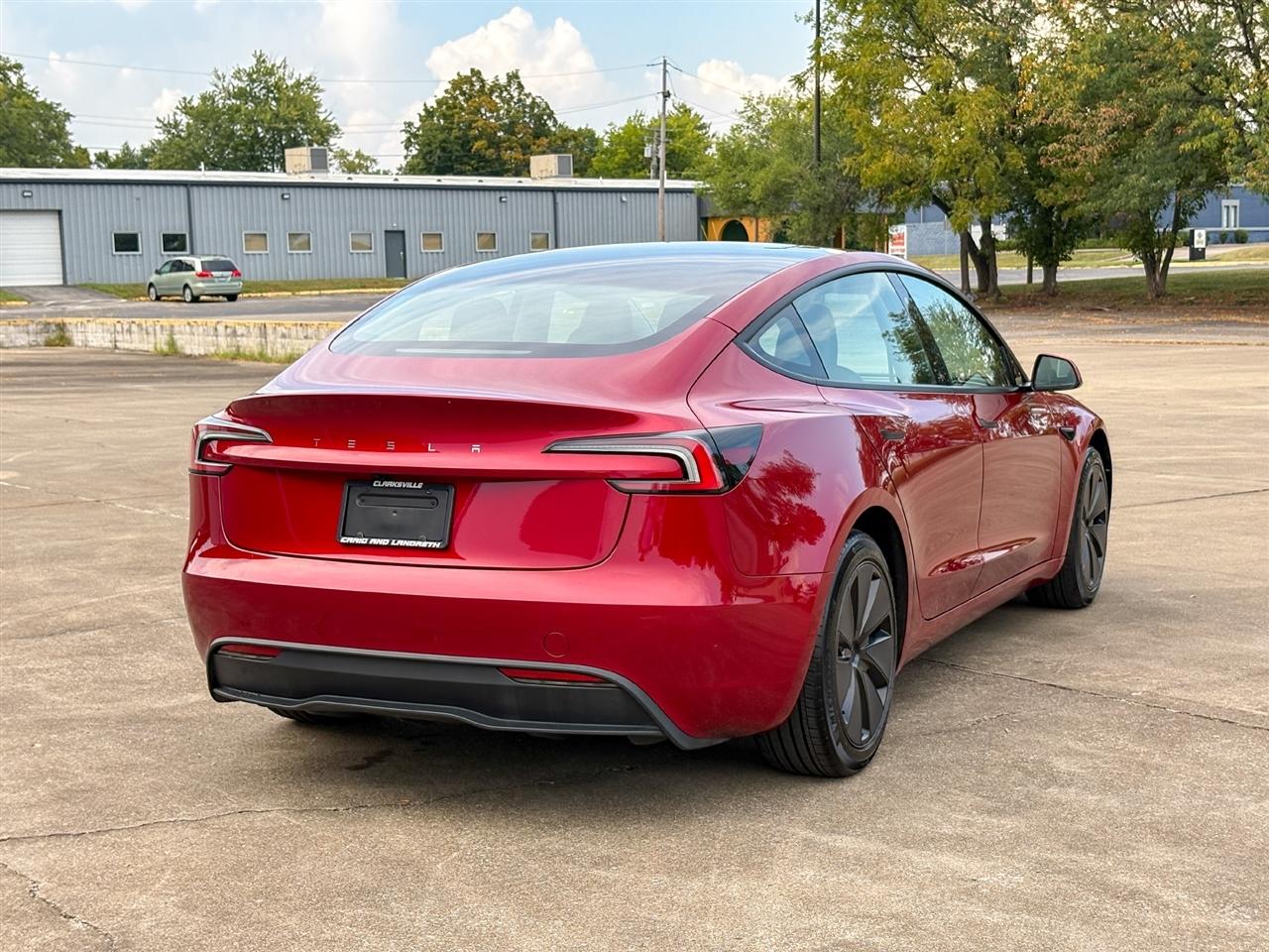 Tesla Model 3  2025