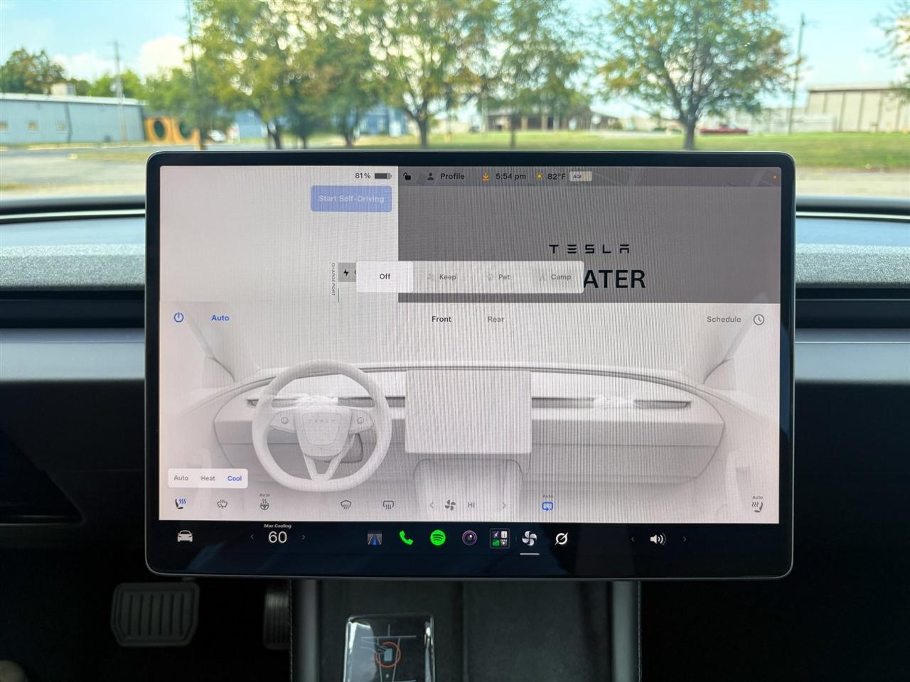 Tesla Model 3  2025