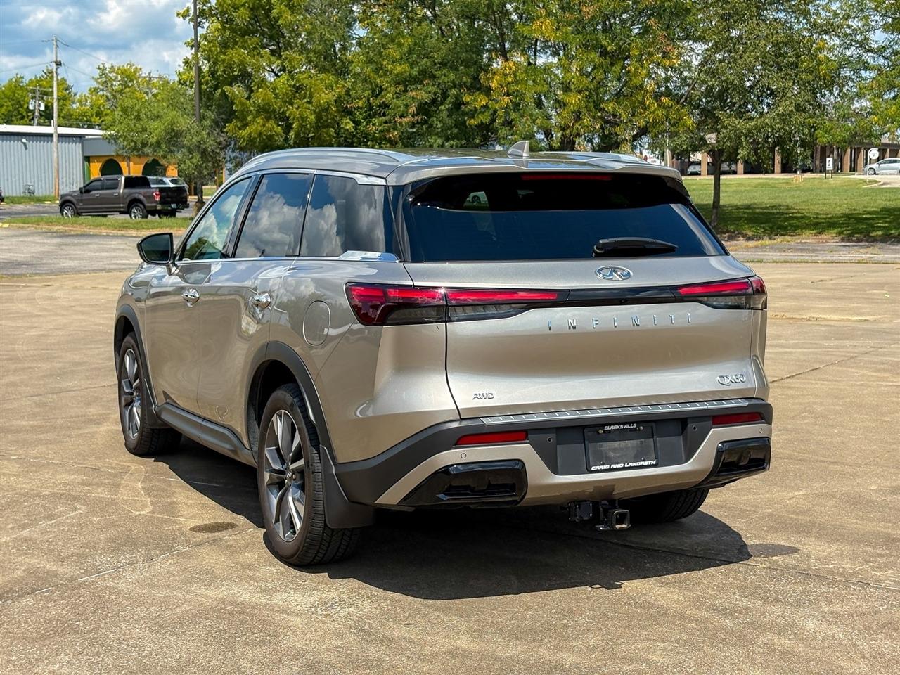 Infiniti QX60  2023