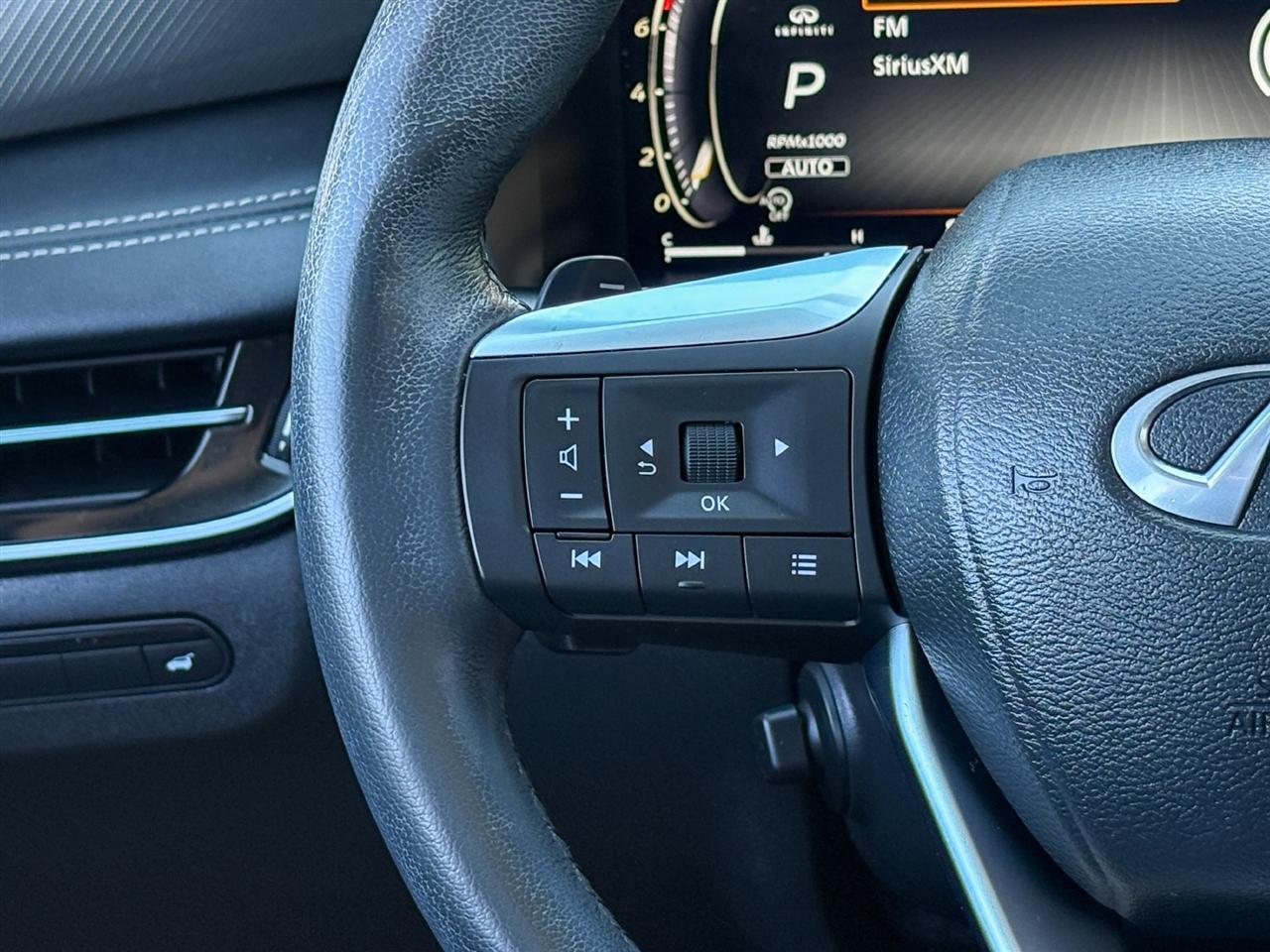 Infiniti QX60  2023