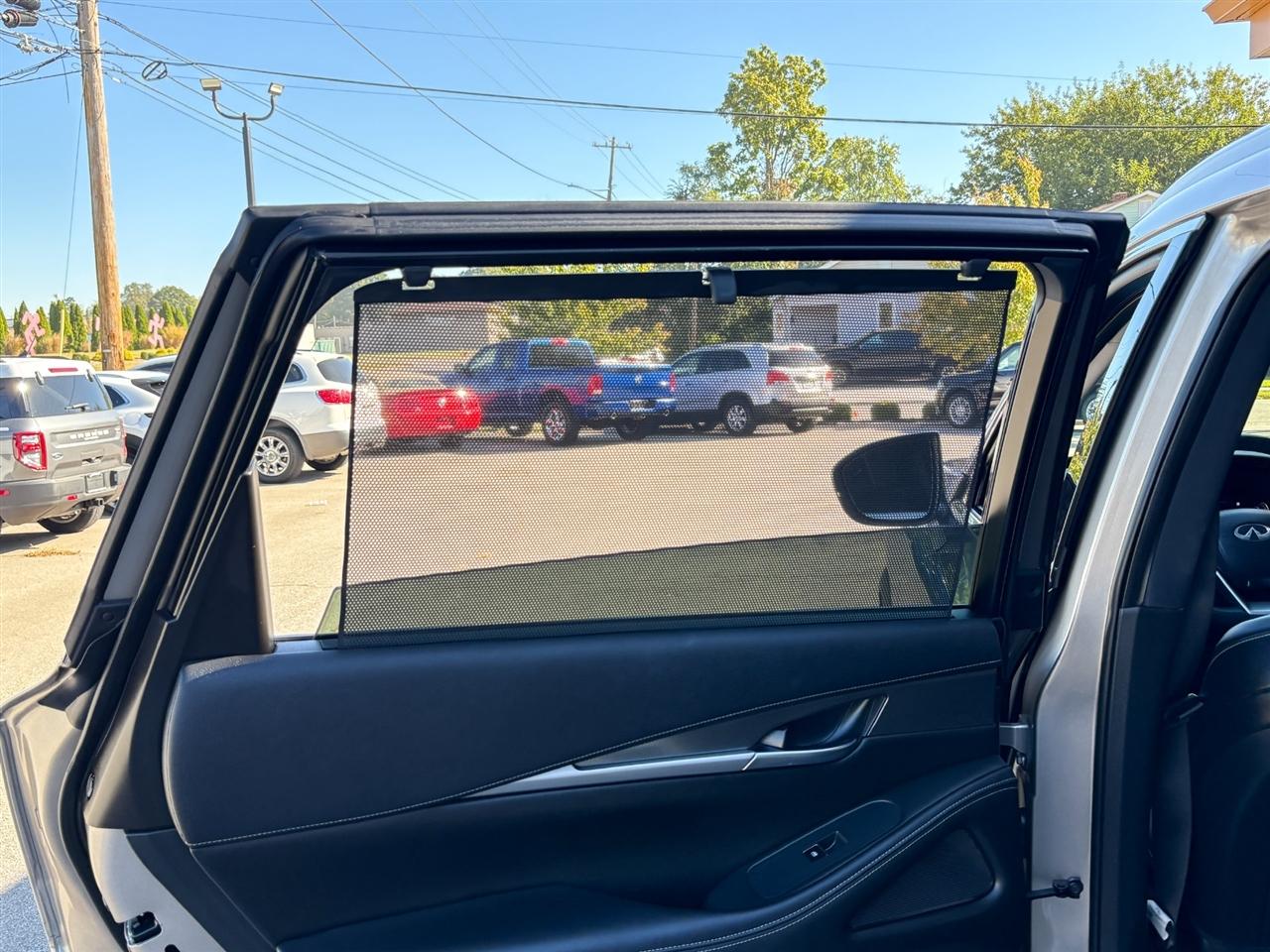 Infiniti QX60  2023