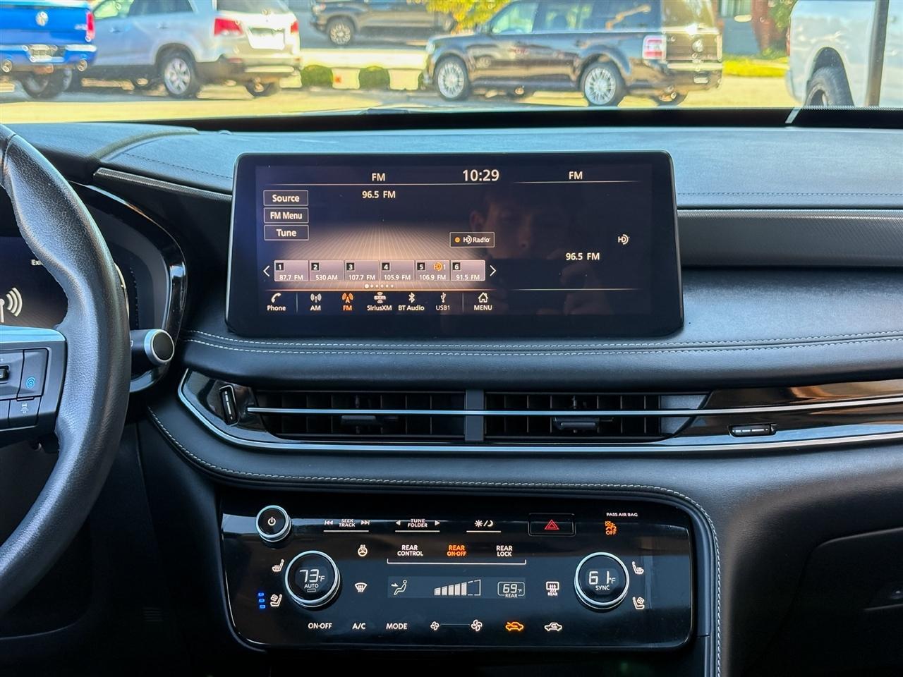 Infiniti QX60  2023