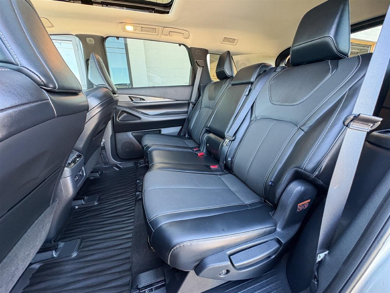 Infiniti QX60  2023