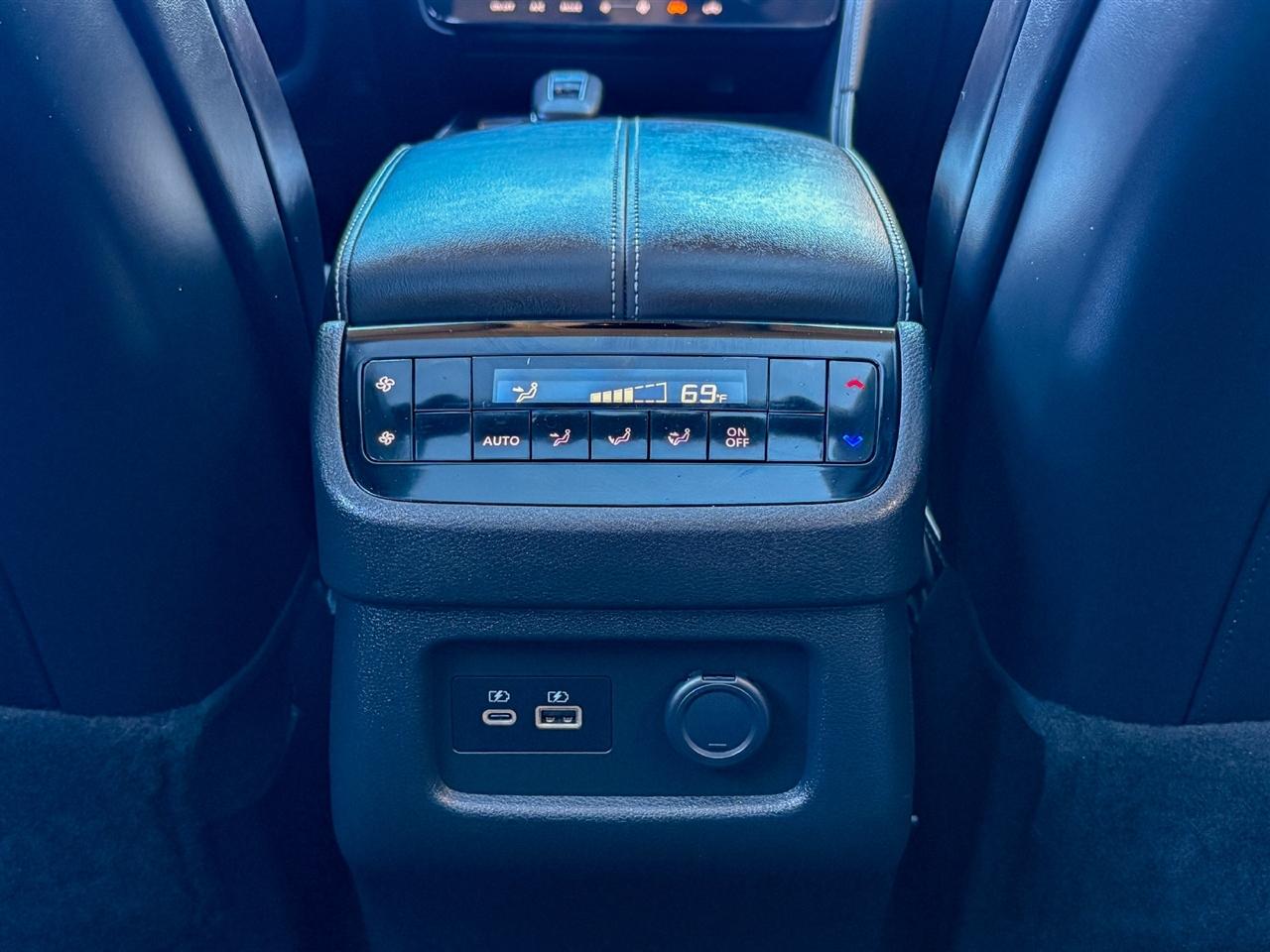 Infiniti QX60  2023