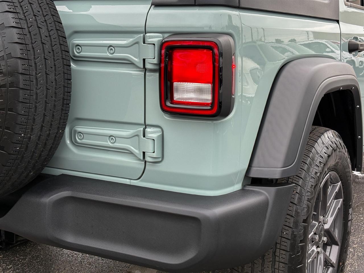 Jeep Wrangler  2024