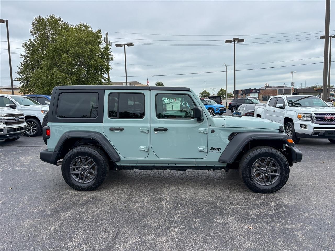 Jeep Wrangler  2024
