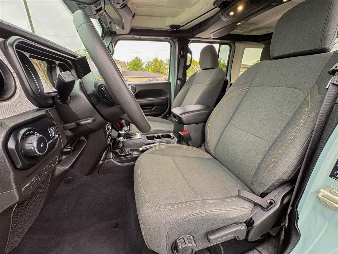Jeep Wrangler  2024