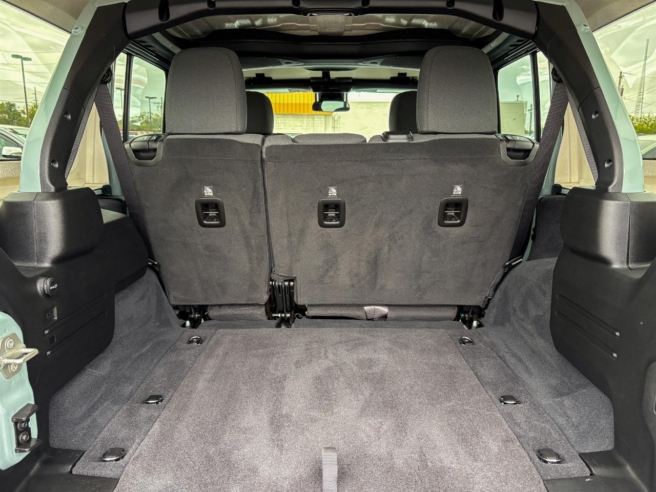 Jeep Wrangler  2024
