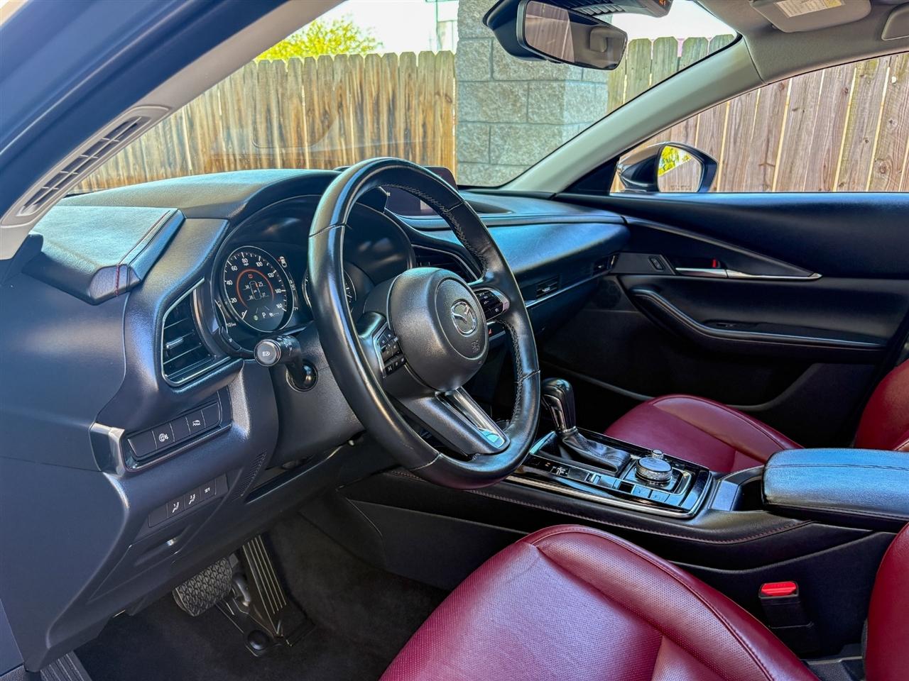 Mazda CX-30  2025